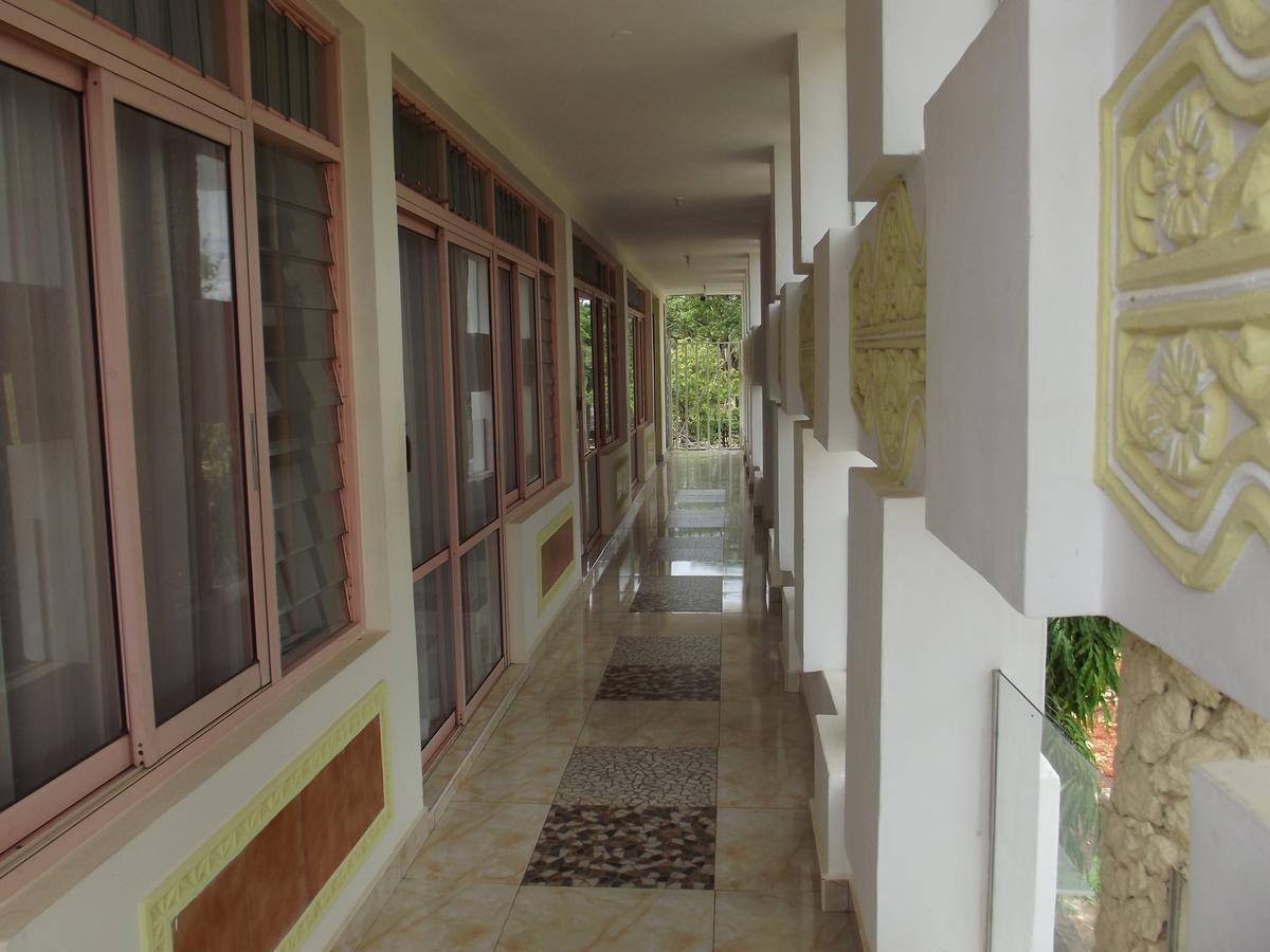 Peacock Park Hotel Ukunda Luaran gambar
