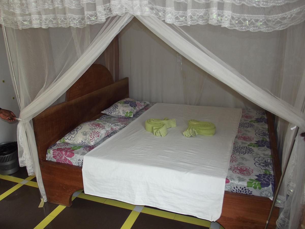 Peacock Park Hotel Ukunda Luaran gambar